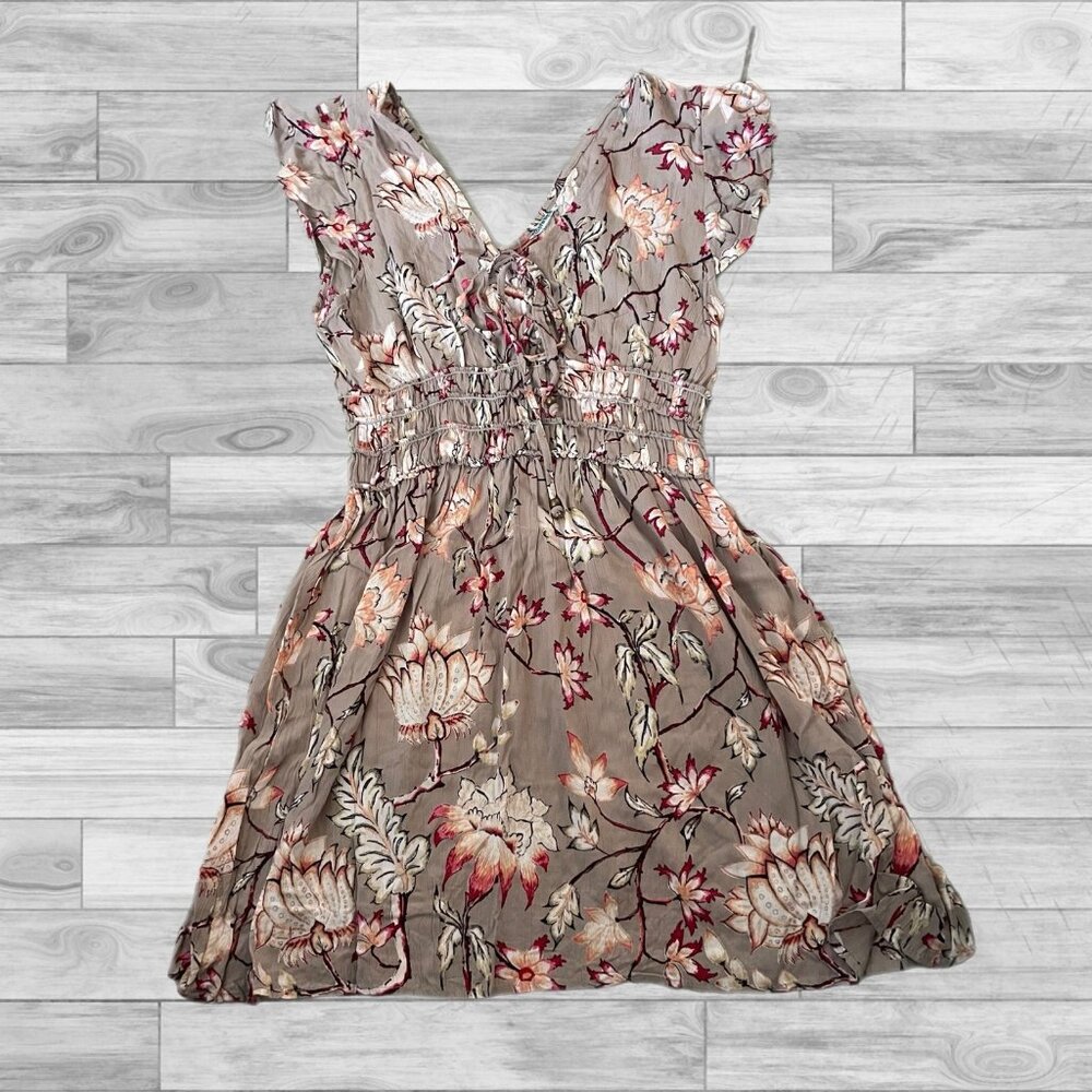 Nostalgia floral print short Dress size small